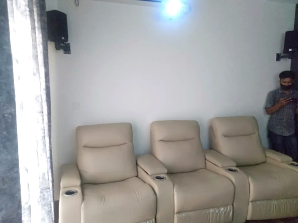 Dedicated home theatre seating and surround speakers